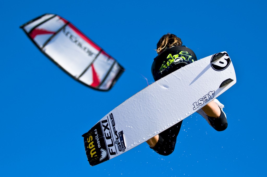 Learn To Kitesurf Camp