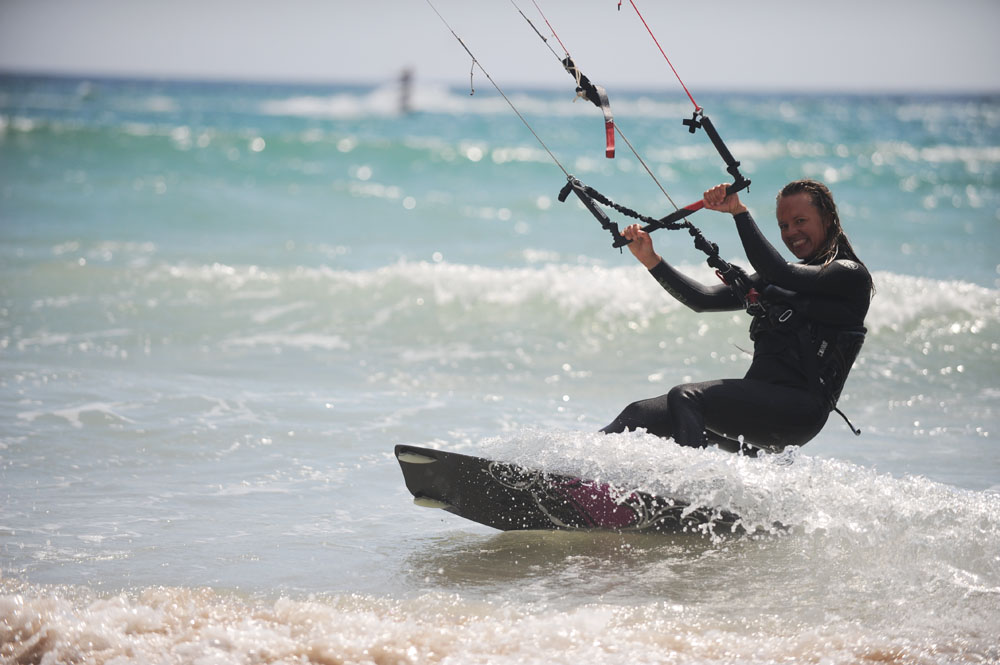 Women Kitesurfing